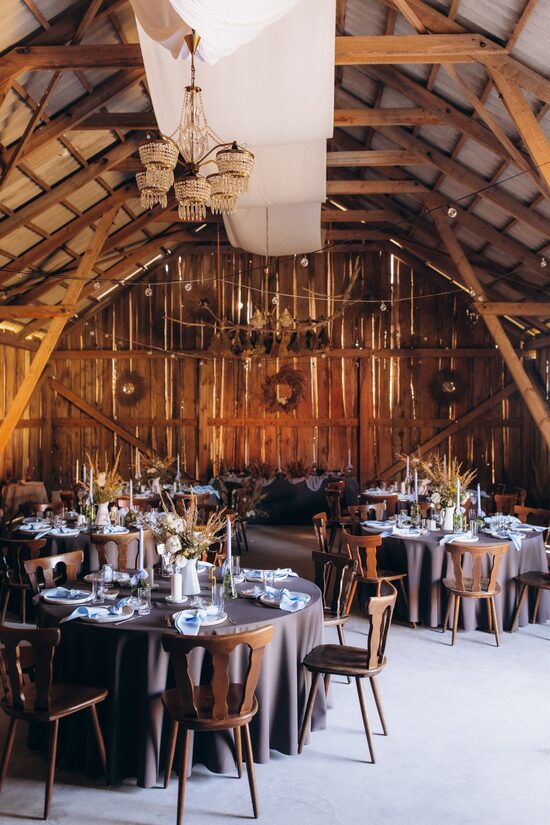 Svinību šķūnis “Kareļi”